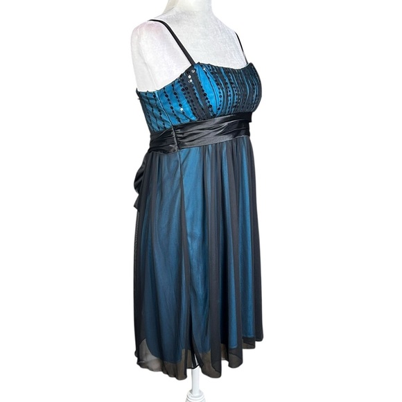 NEW City Triangles Mini Dress L Vintage Y2K Sequins Whimsigoth Party - Picture 4 of 11